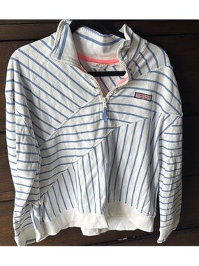 ❤️🔥Vineyard Vines - Blue & White Striped Shep Shirt - L